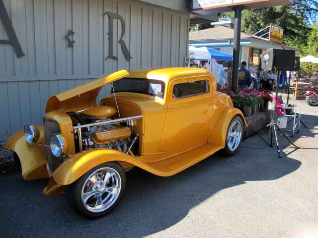 2013_mf_carshow_01.jpg