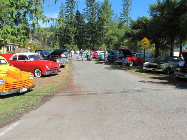 2013_mf_carshow_07.jpg