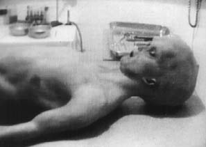 alien-autopsy.jpg